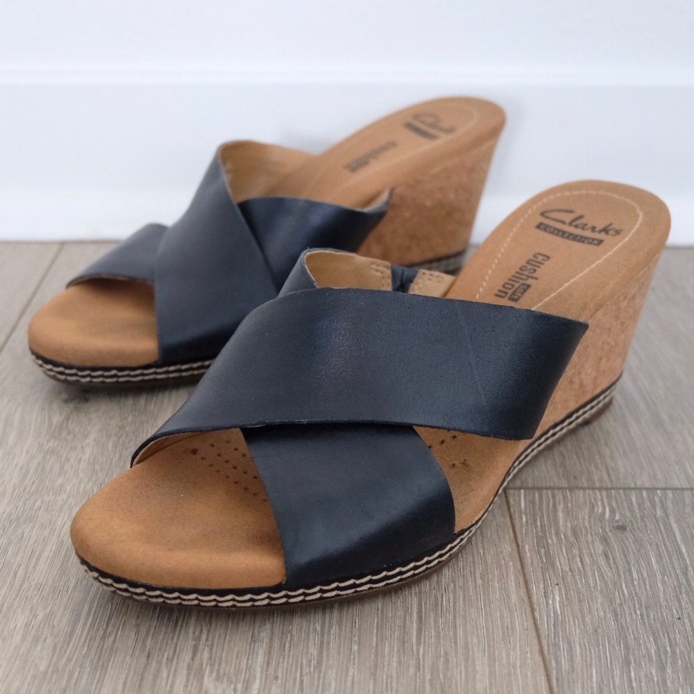 Clarks Collection Soft Cushion Wedge Sandals